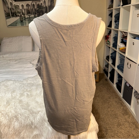 Universal Thread | Scoop Neck Thick Strap Cotton Tank Top Heather Gray Brown - Picture 3 of 11